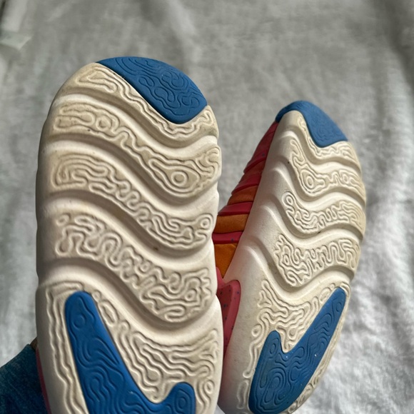 Nike toddler shoes size 9 - Picture 5 of 9